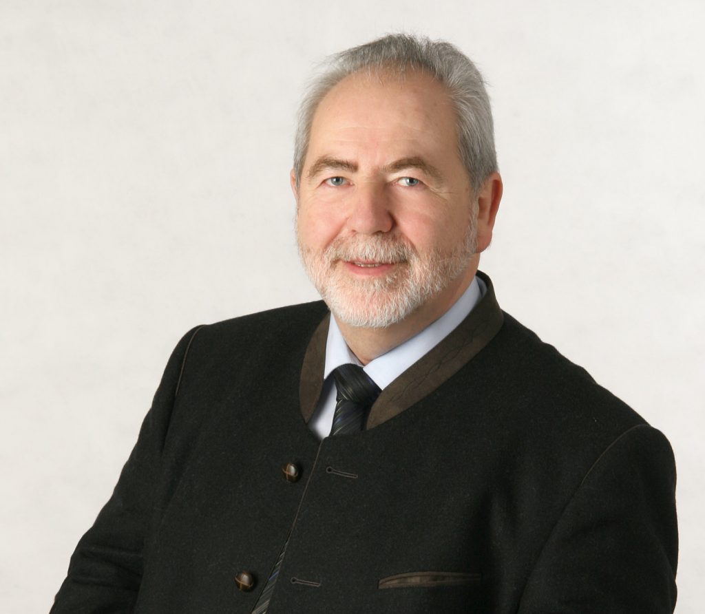 Portrait Ortsbuergermeister Medard Roth